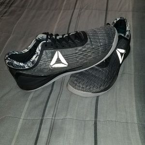 Black and Gray custom Nano 8's